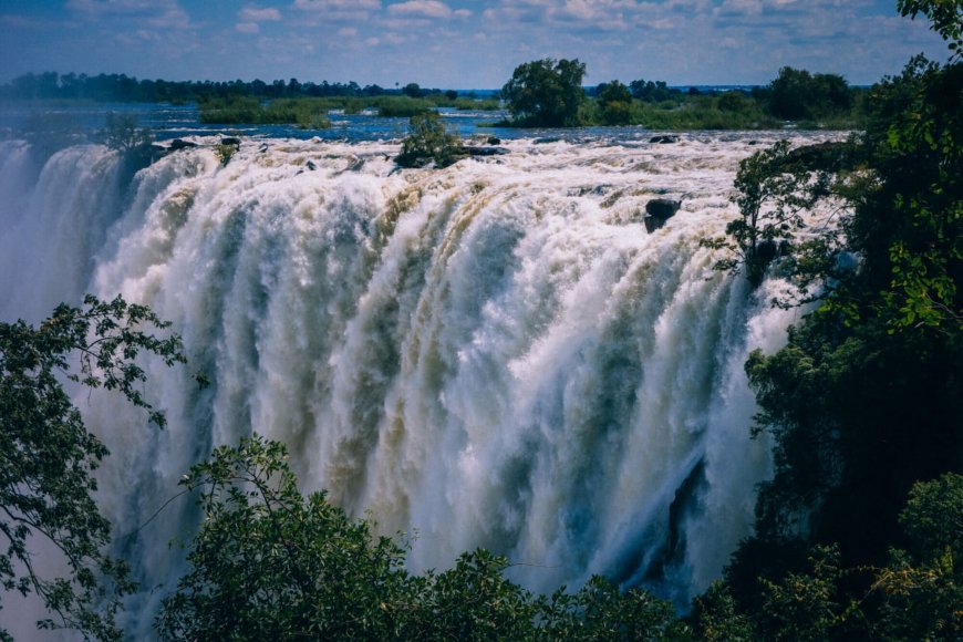 Home to the Seventh Wonder of the World: Victoria Falls